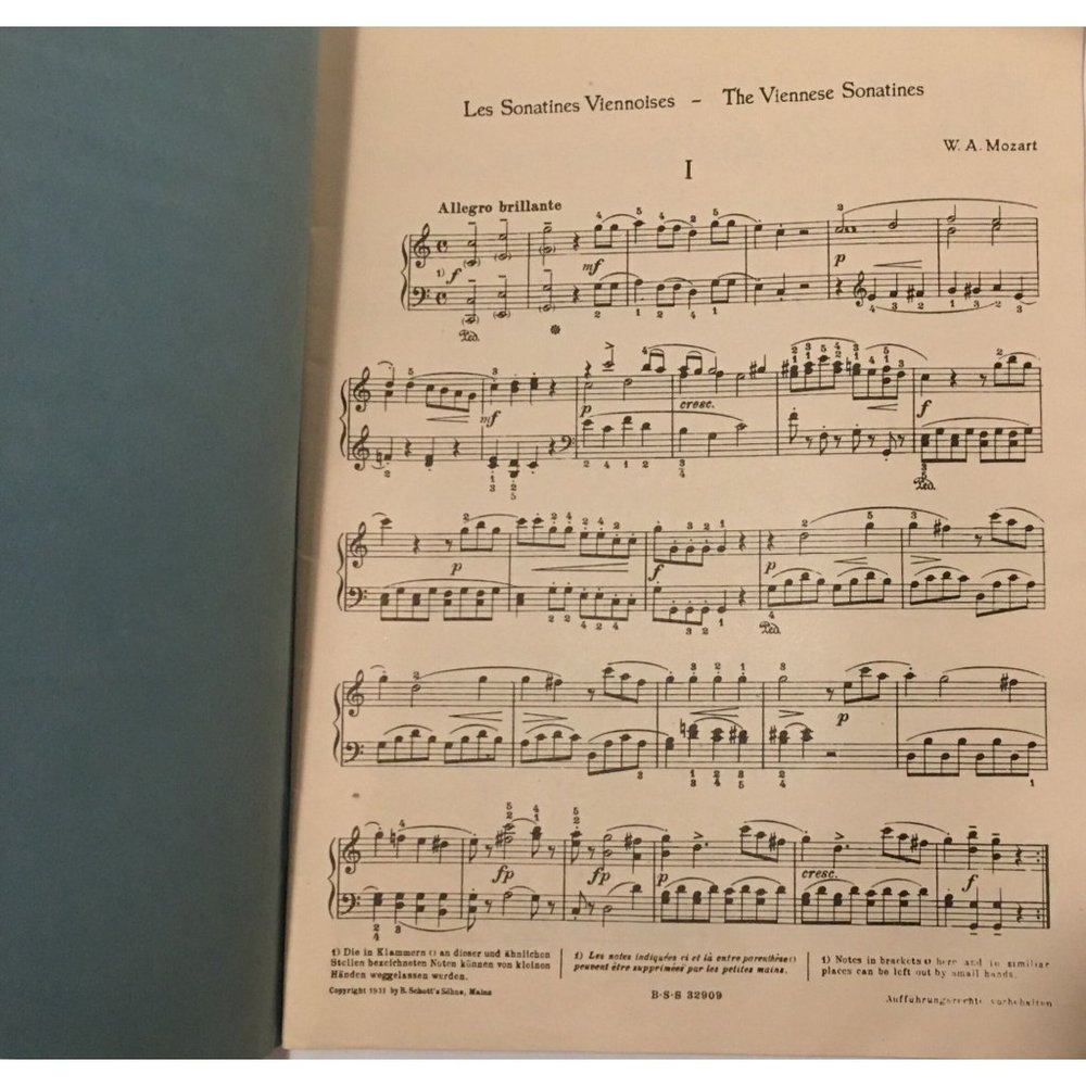 W.A. Mozart Six Viennese Sonatinas Piano Edition Schott Associated Music England - Picture 3 of 5